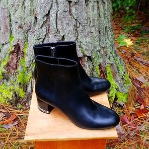MICHAEL MICHAEL KORS ANKLE BOOTS